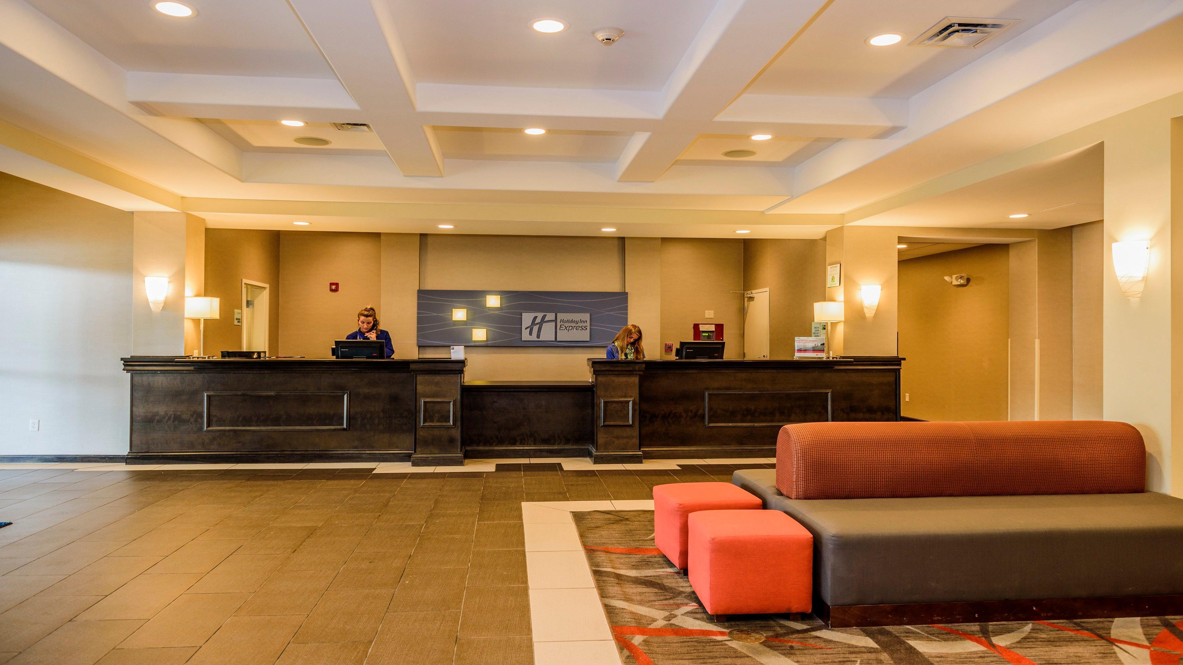 Holiday Inn Express And Suites - Bradford By Ihg Dış mekan fotoğraf