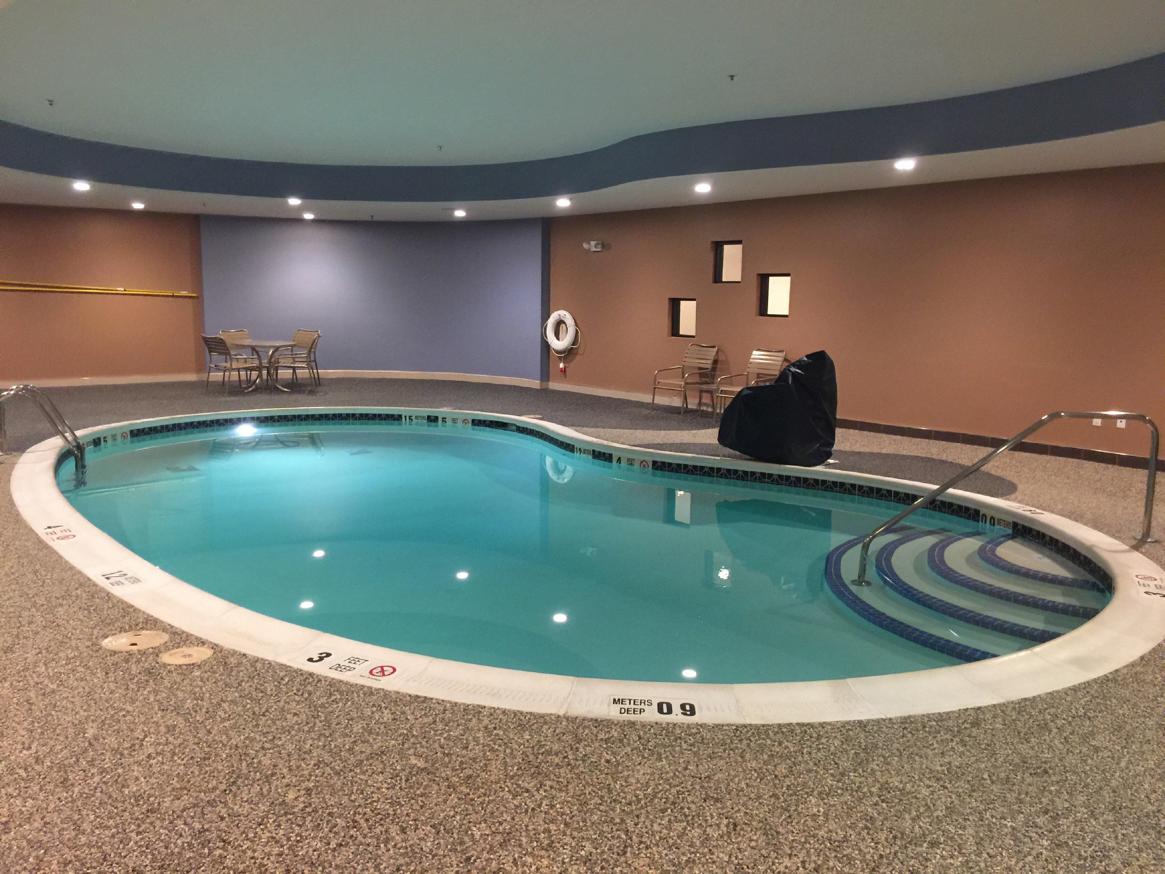Holiday Inn Express And Suites - Bradford By Ihg Dış mekan fotoğraf